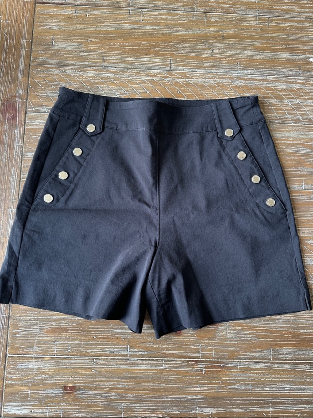 White House Black Market Sailor Button Shorts Size 8
